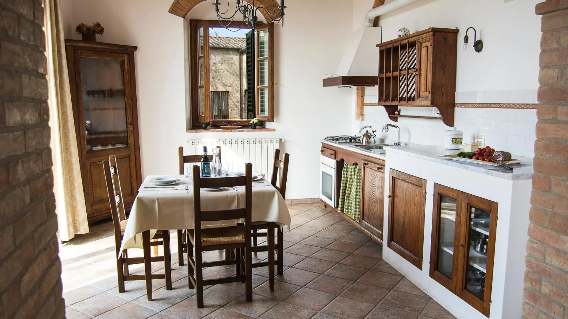 Agriturismo Torraiolo 바르베리노 디 발 델사 3*,
