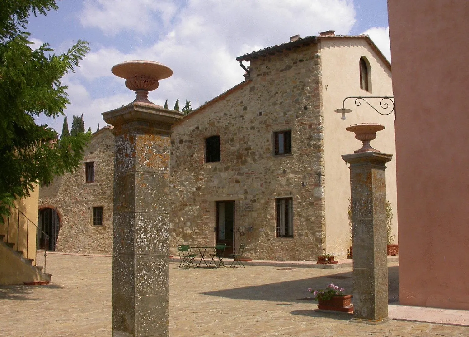 Agriturismo Torraiolo 바르베리노 디 발 델사